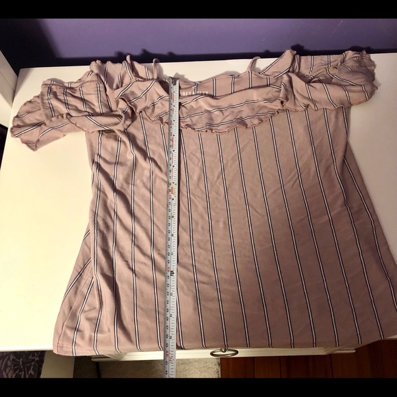 AEO soft and sexy blouse - Picture 4 of 5